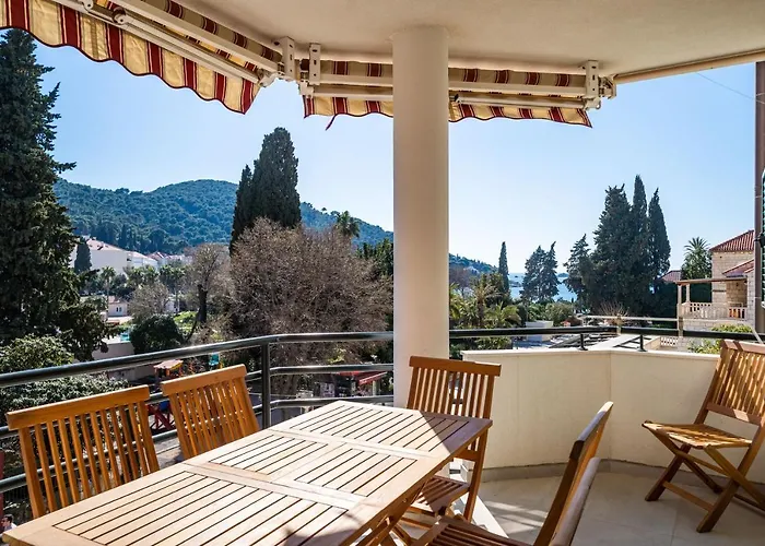 Apartment Villa Claudia